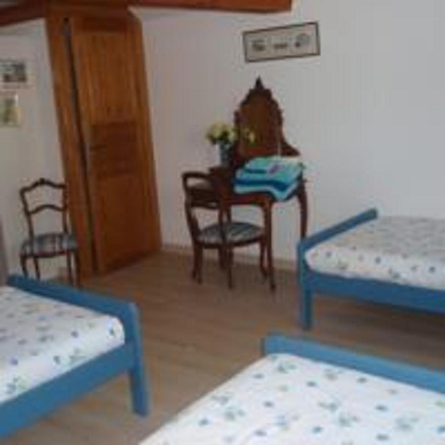 Au Rendez Vous De L'Auxois B&B Essey Habitación foto
